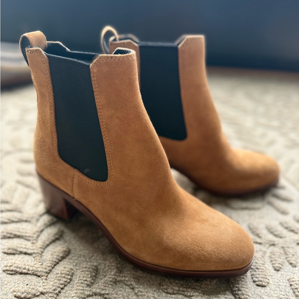 Rag & Bone Hazel Chelsea Tan Suede Ankle Boots Size 39 (9) 2.36inch heel